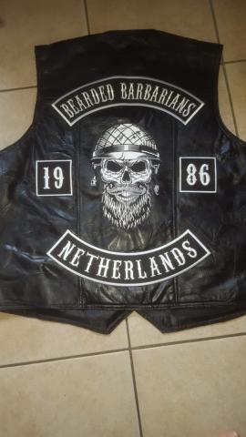 emblemen badges patches i badge pro merchandise bestellen laten maken kopen borduren 19