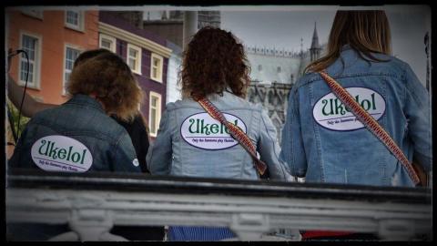 emblemen badges patches i badge pro merchandise bestellen laten maken kopen borduren 21
