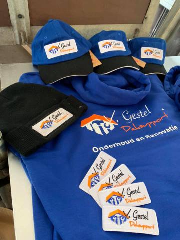 emblemen badges patches i badge pro merchandise bestellen laten maken kopen borduren 22