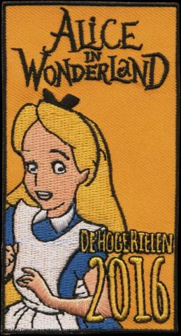 emblemen badges scouting geborduurde insignes kamp zomerkamp zoka chiro alice wonderland