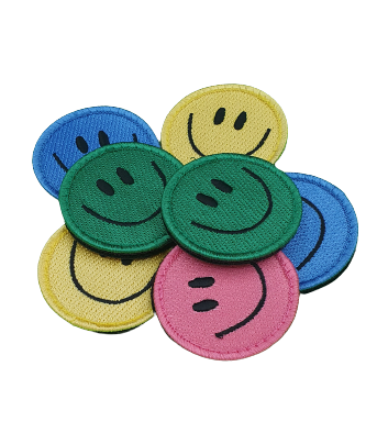 geborduurde emblemen-smiley ibadge embleem kopen laten-maken badges patches