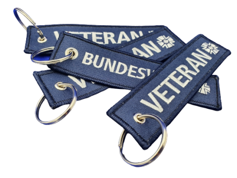 geborduurde sleutelhangers laten borduren maken remove before flight emblemen badges patches pro merchanidise 26