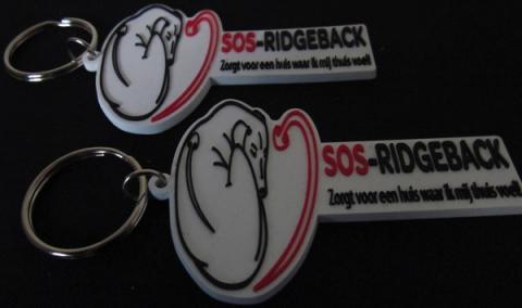 pvc sleutelhangers laten maken op maat rubber rubberen keychain badges patches 5 copy